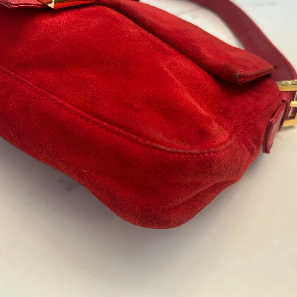Fendi Red Suede Shoulder Bag with Gold Hardware - Picture 5 of 15